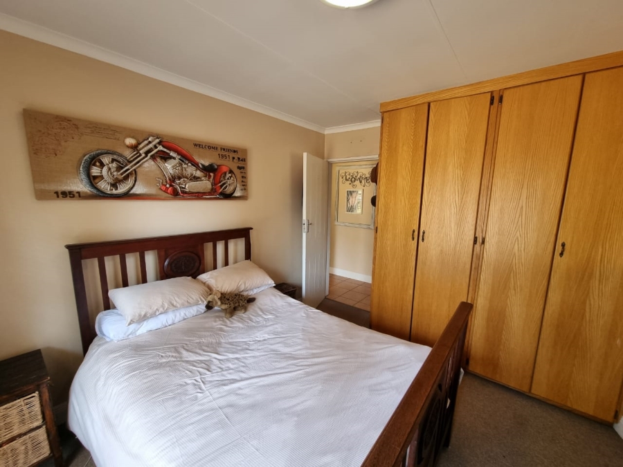 4 Bedroom Property for Sale in La Provance Free State